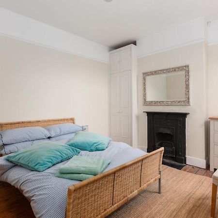 Wix'S Lane Apartment London Bagian luar foto