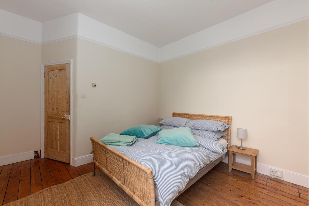 Wix'S Lane Apartment London Bagian luar foto